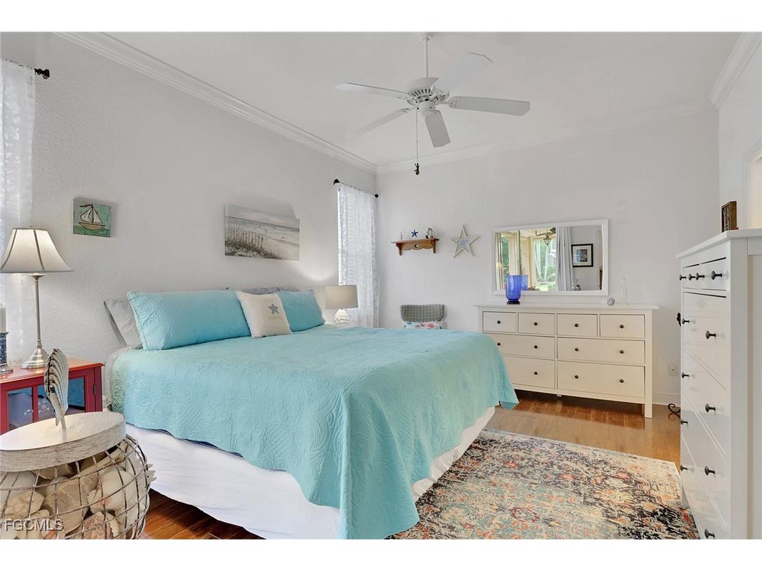 2100 Rio Nuevo Drive North Fort Myers FL 33917 2025018823 image20