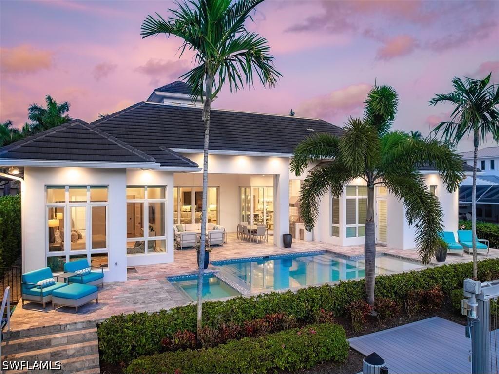 2100 Snook Drive Naples FL 34102 226019208 image1