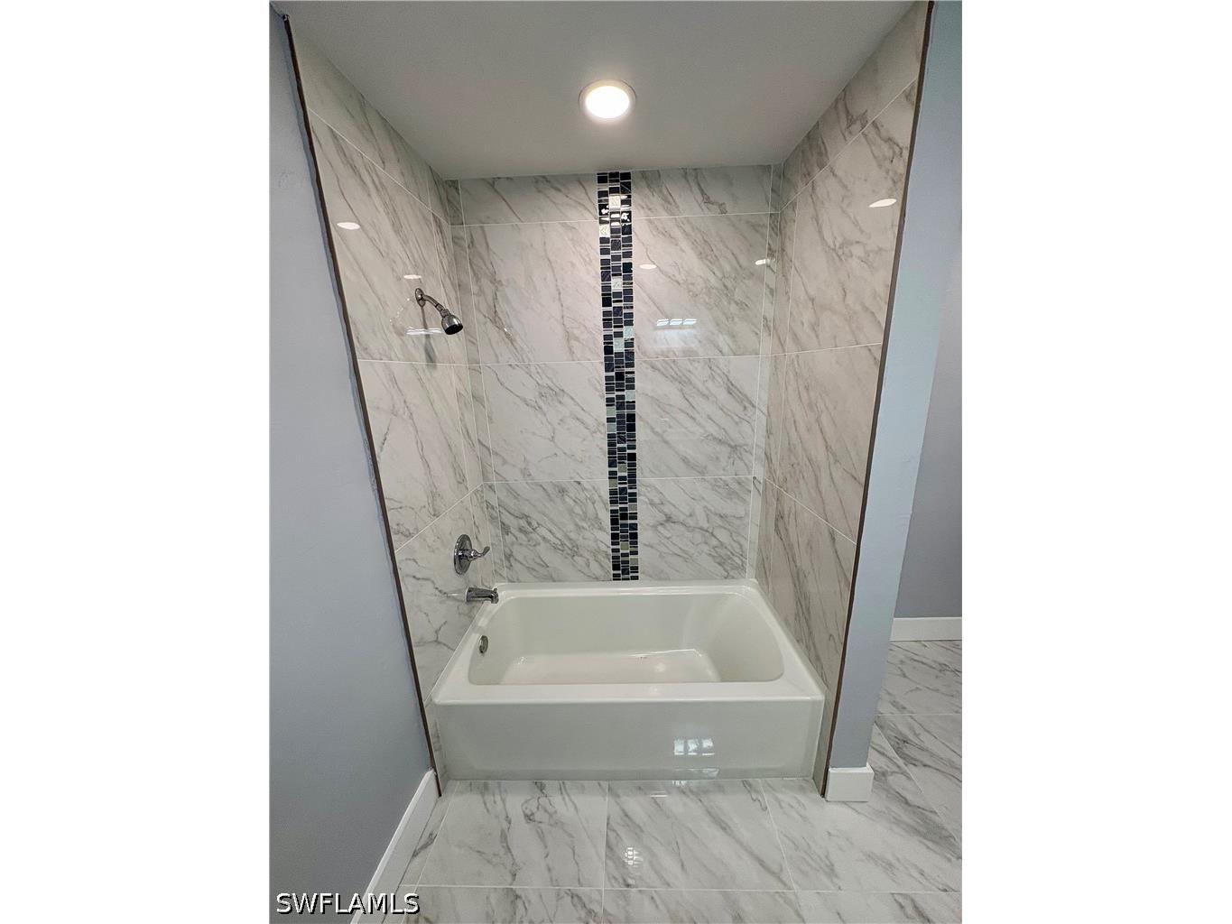 2101 43rd Terrace SW Naples FL 34116 226014308 image10