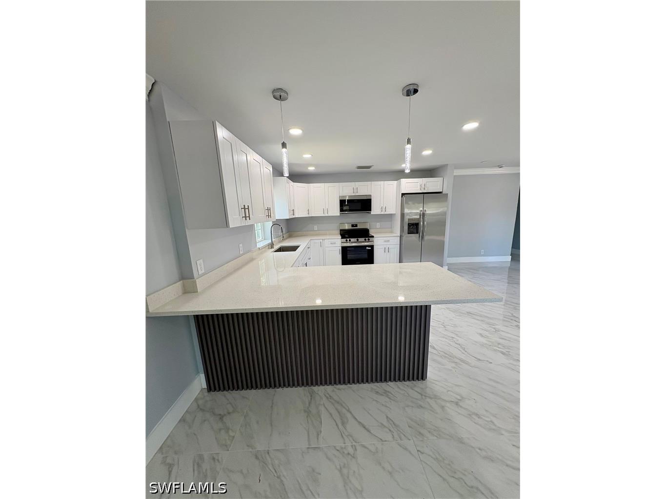 2101 43rd Terrace SW Naples FL 34116 226014308 image4