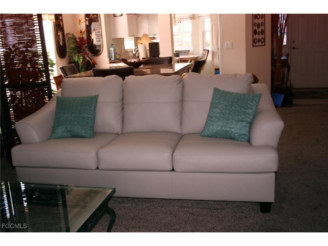 2101 Faliron Road North Fort Myers FL 33917 2025015225 image9