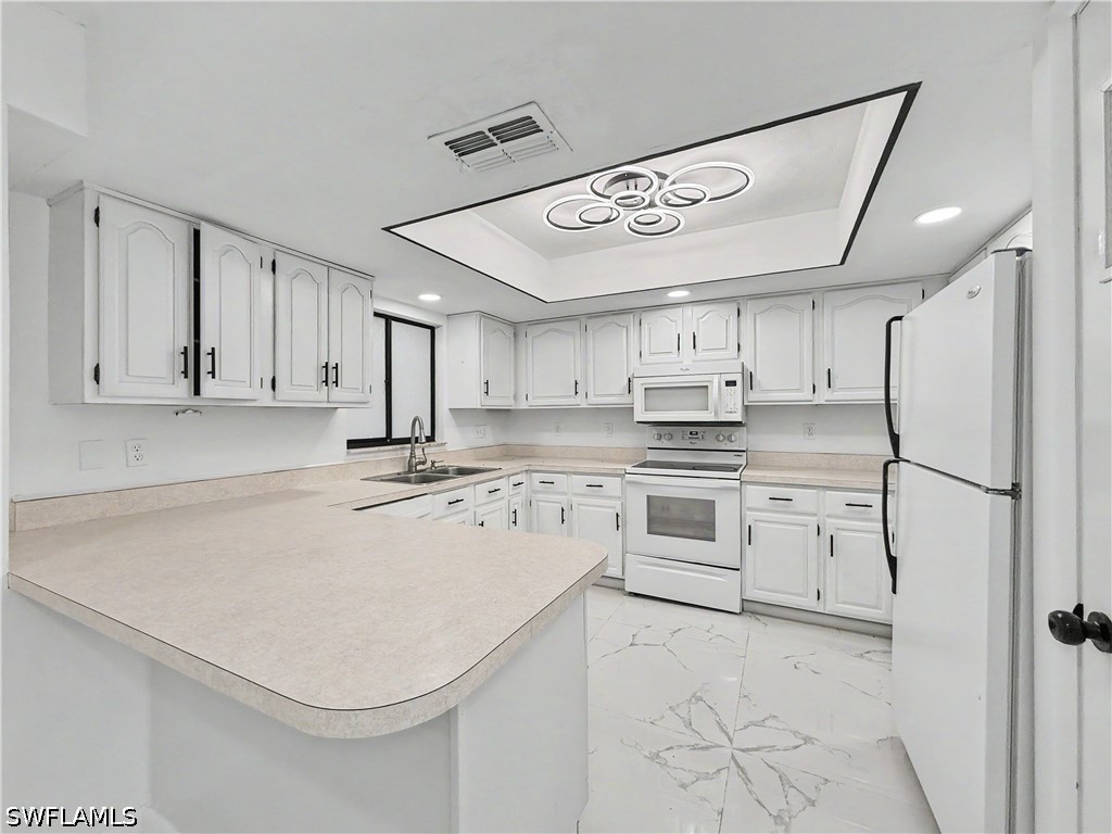 2101 Hibiscus Road Fort Myers FL 33905 226014797 image2