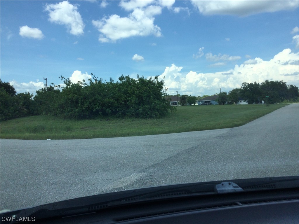 2101 NE 22nd Place Cape Coral FL 33909 223070322 image1