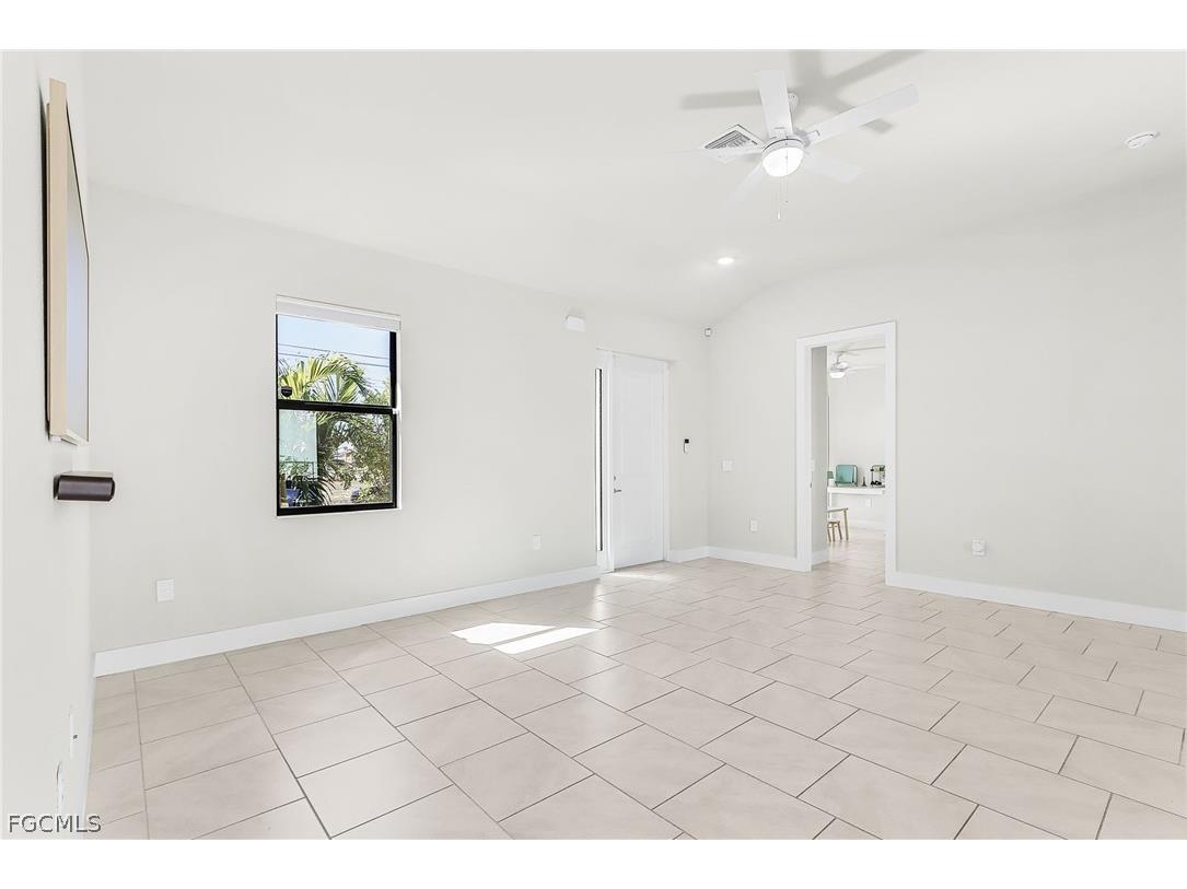 2101 NE 36th Terrace Cape Coral FL 33909 2026006943 image20