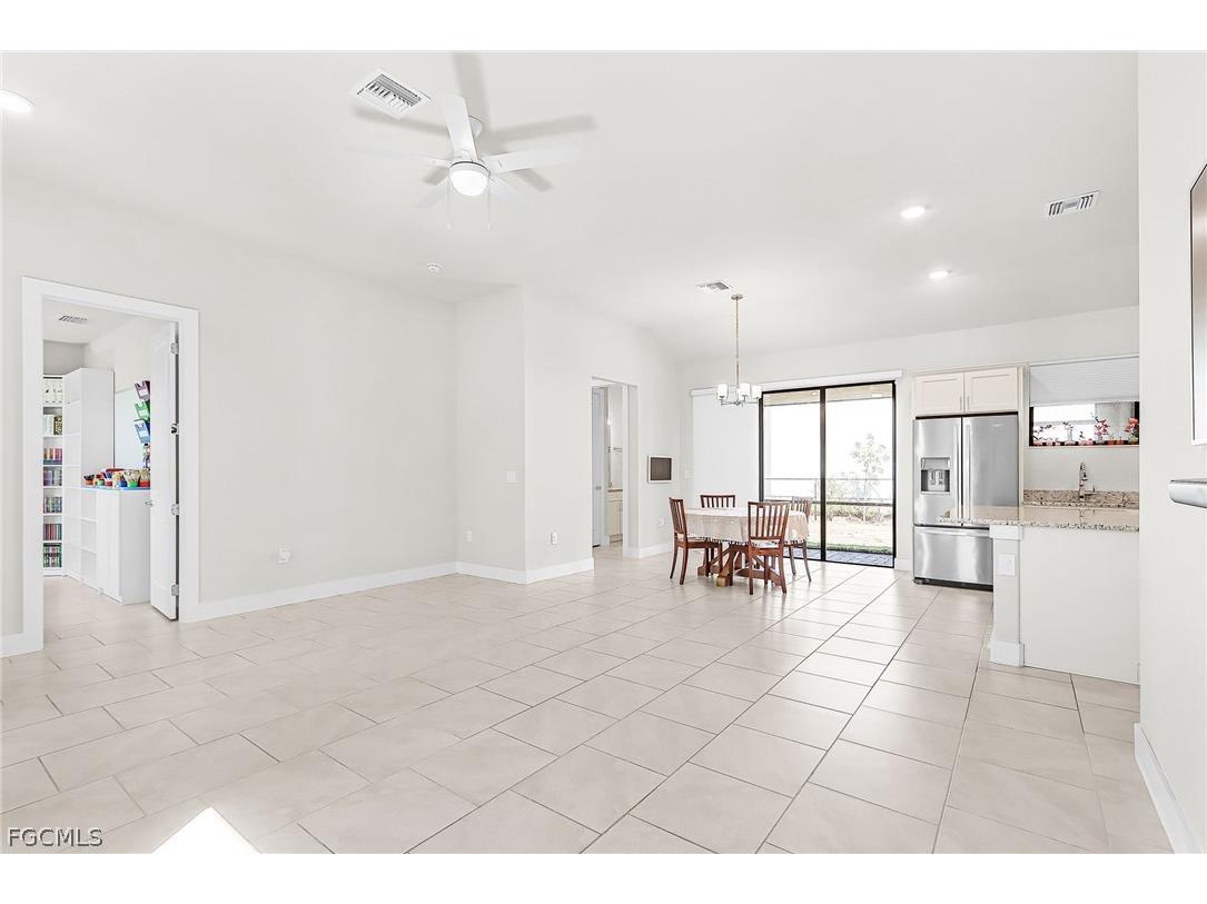 2101 NE 36th Terrace Cape Coral FL 33909 2026006943 image21