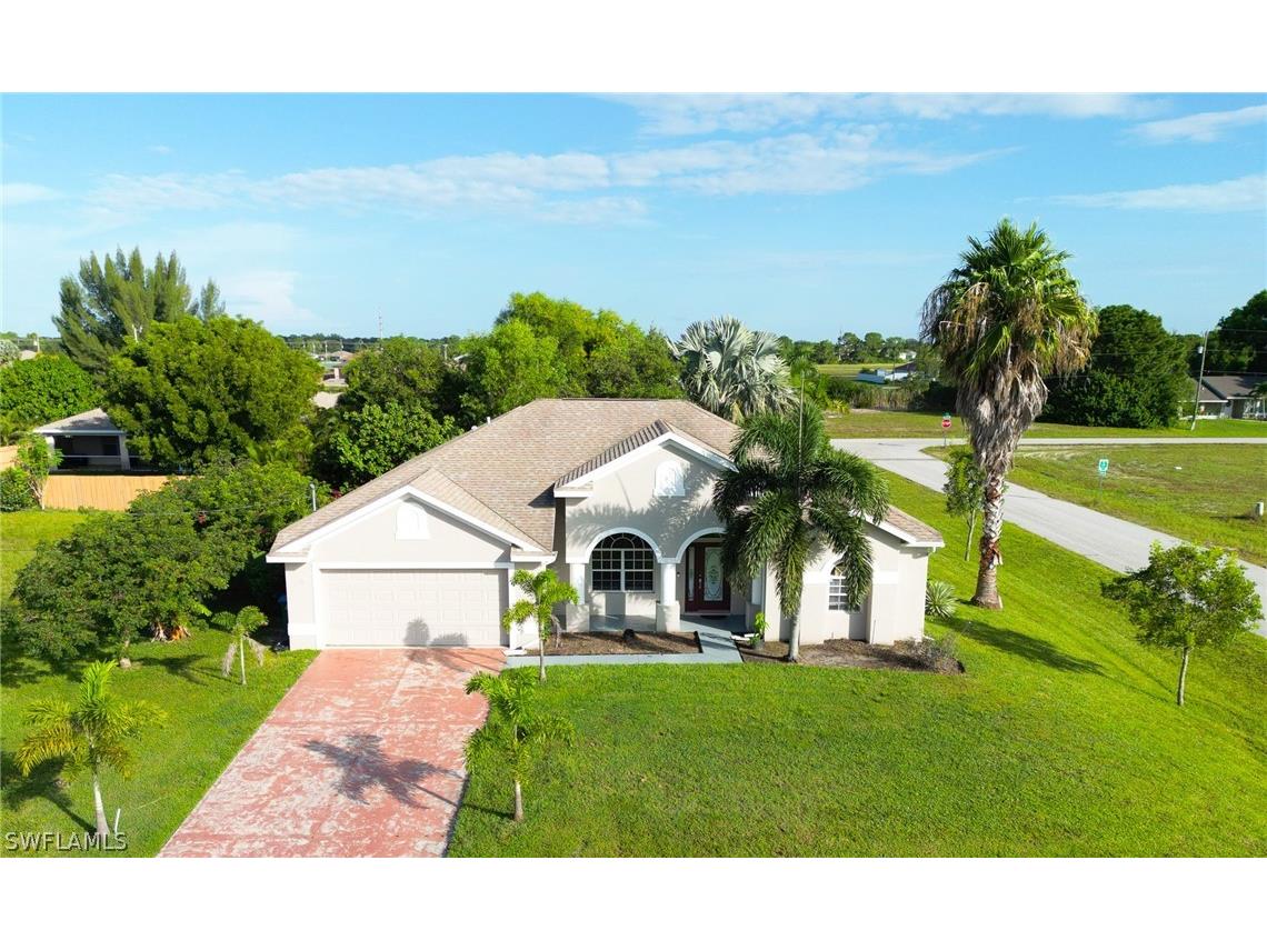 2101 NW 14th Terrace Cape Coral FL 33993 222048572 image1