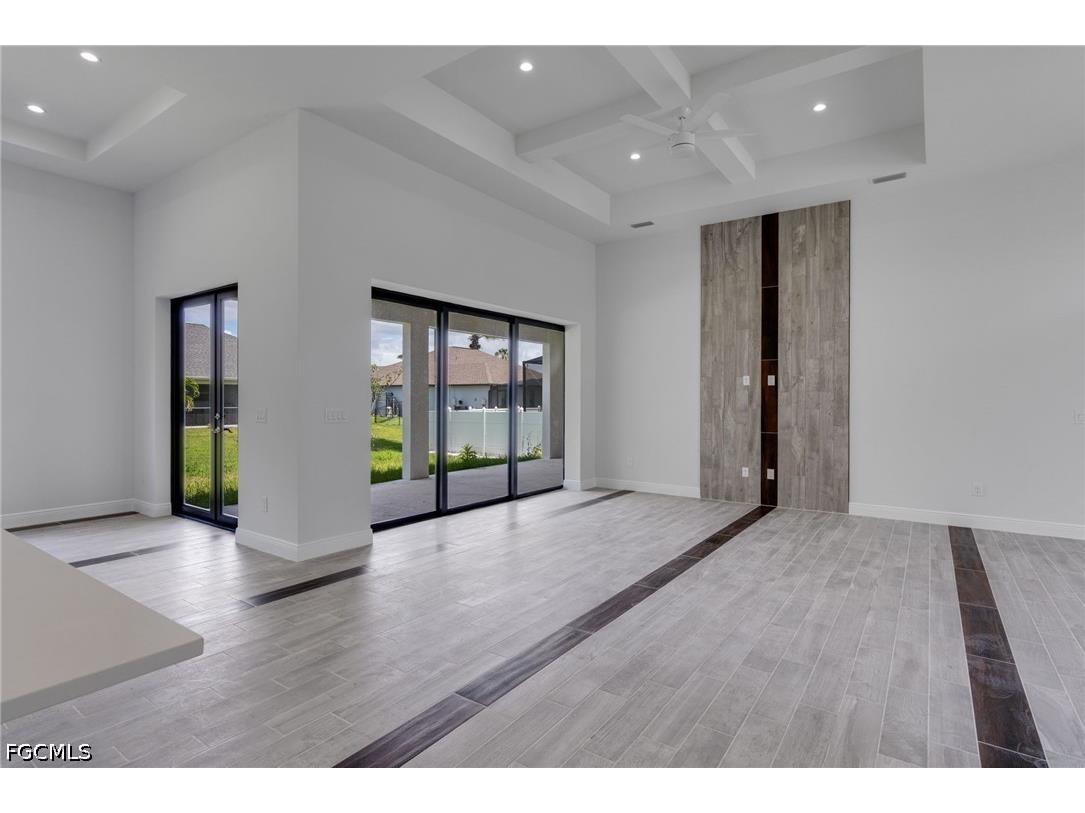 2101 NW 8th Terrace Cape Coral FL 33993 2026014527 image10