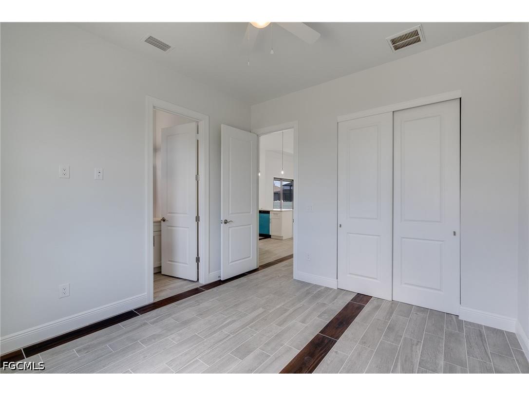 2101 NW 8th Terrace Cape Coral FL 33993 2026014527 image15