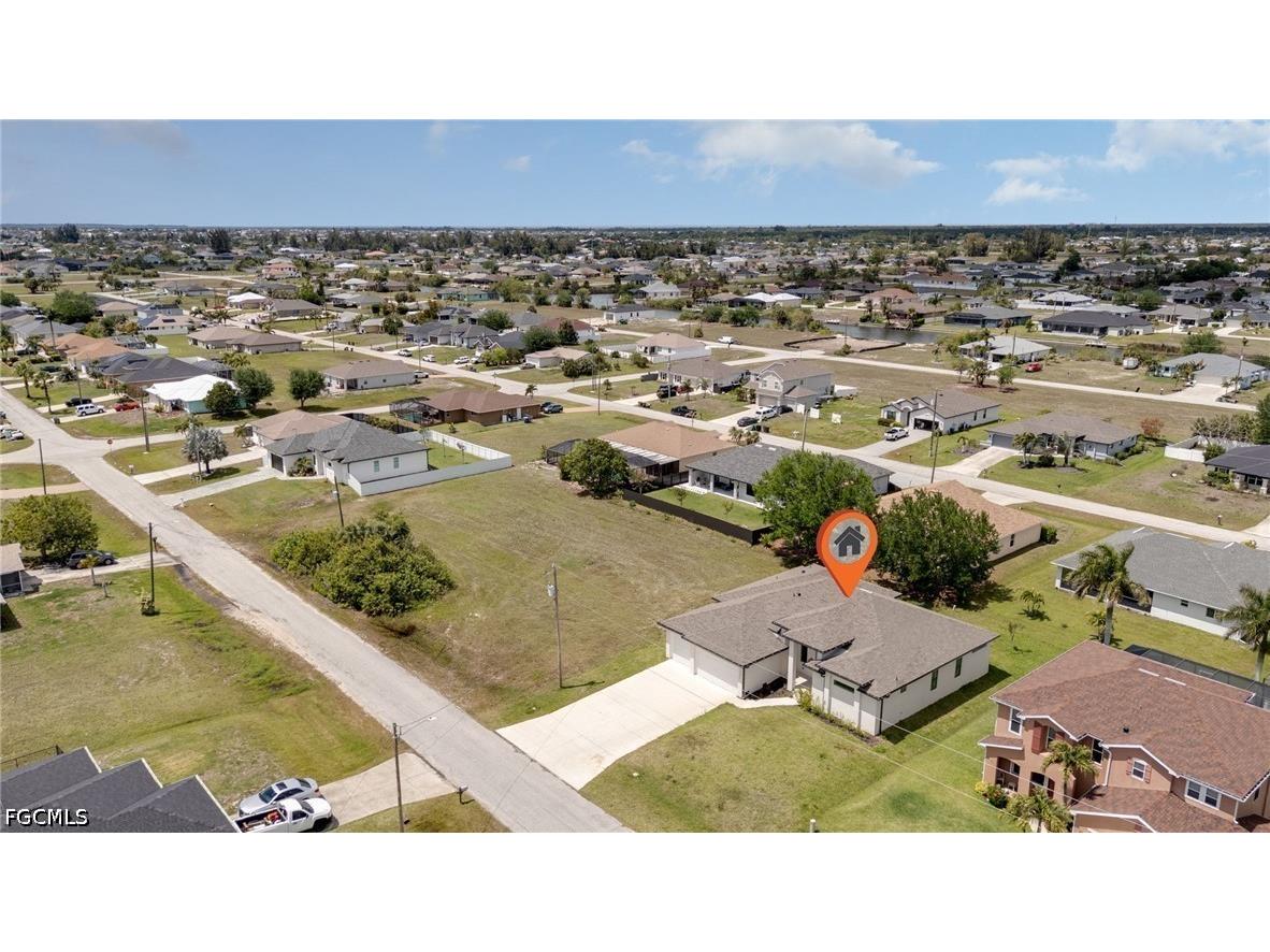 2101 NW 8th Terrace Cape Coral FL 33993 2026014527 image30
