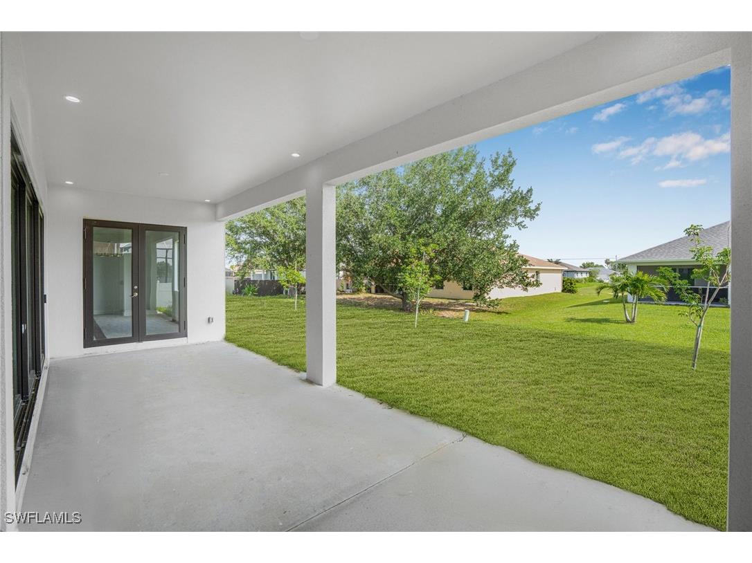 2101 NW 8th Terrace Cape Coral FL 33993 225056412 image32