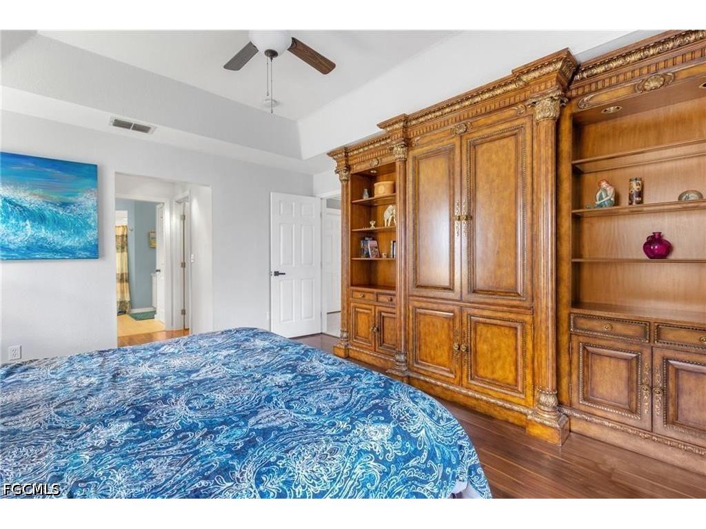 2101 SW 29th Terrace Cape Coral FL 33914 2026027686 image11