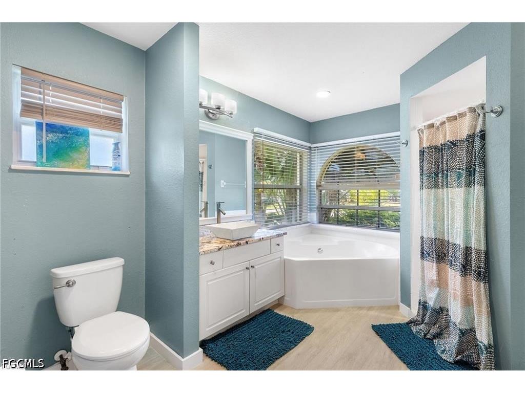 2101 SW 29th Terrace Cape Coral FL 33914 2026027686 image15