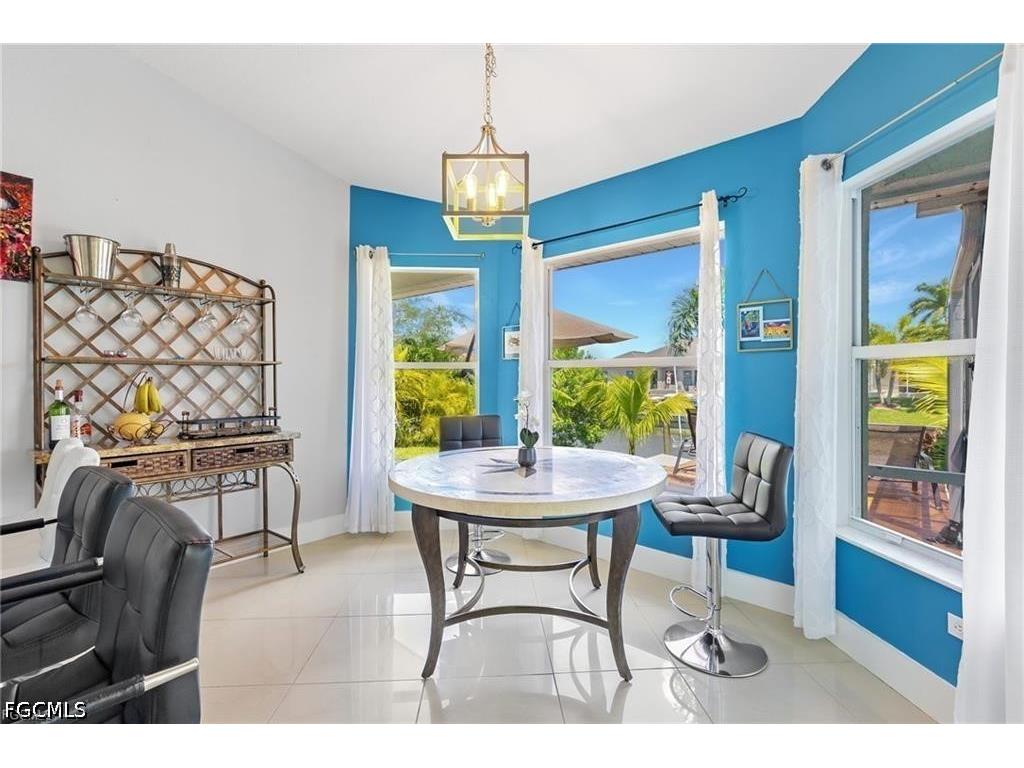 2101 SW 29th Terrace Cape Coral FL 33914 2026027686 image4