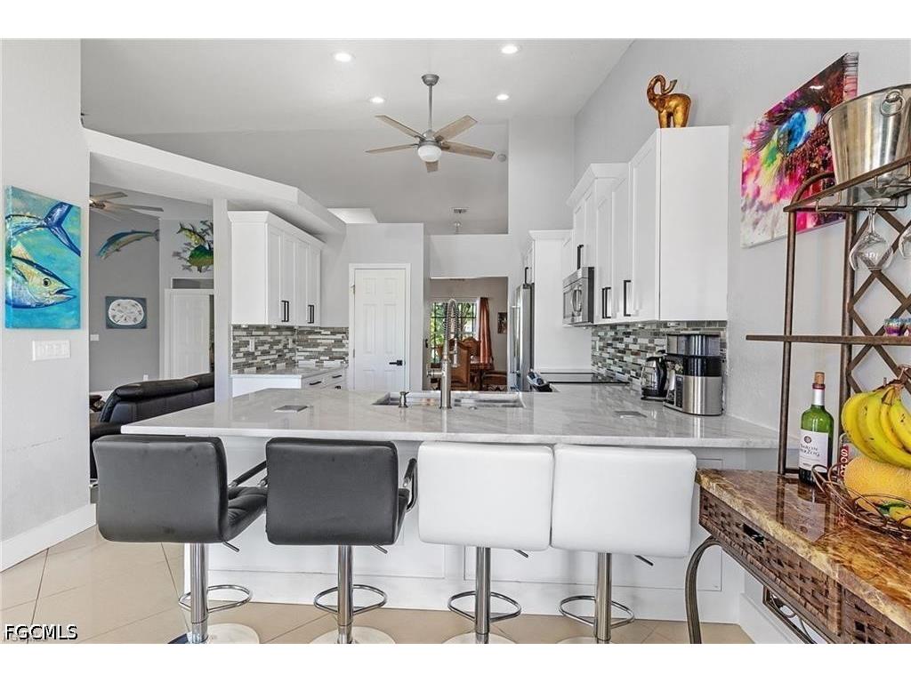 2101 SW 29th Terrace Cape Coral FL 33914 2026027686 image6