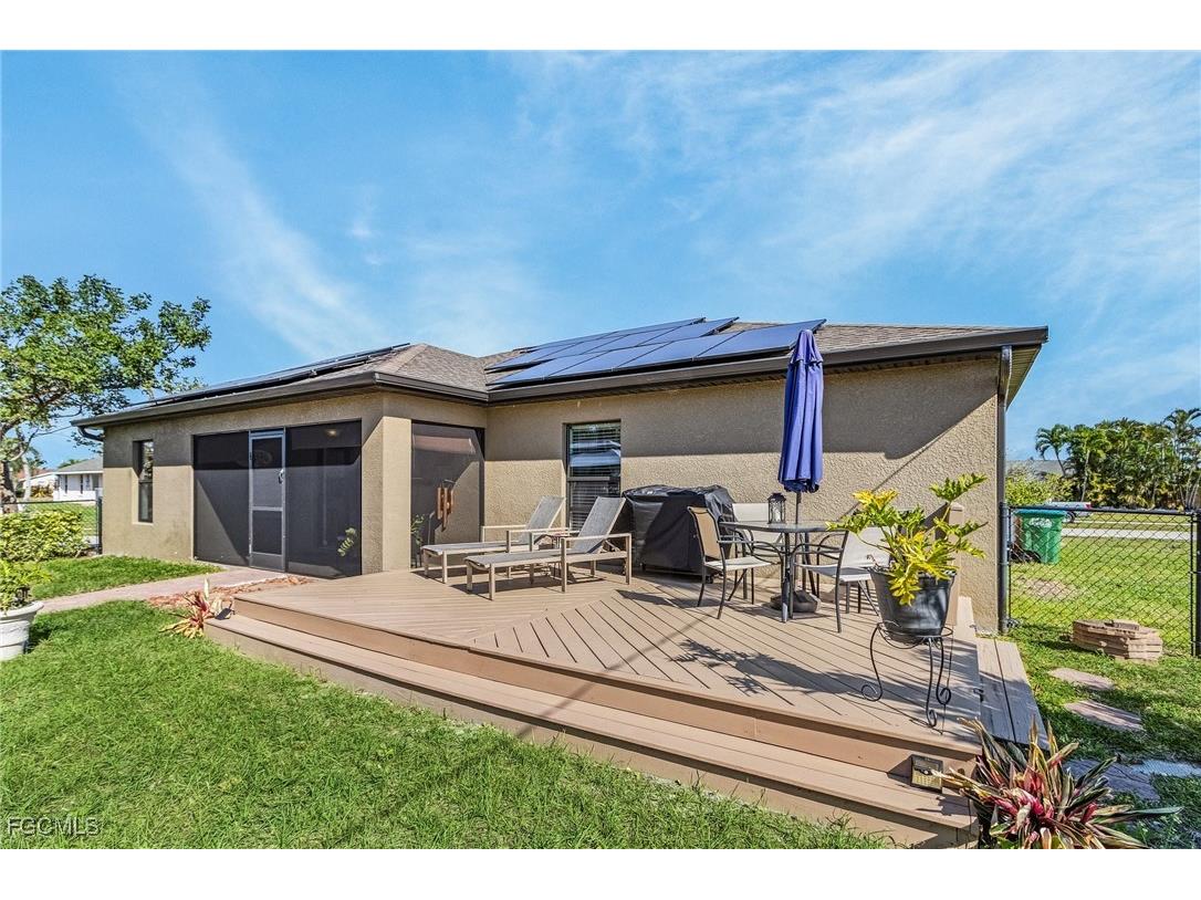 2102 Bolado Parkway Cape Coral FL 33990 2025013213 image22