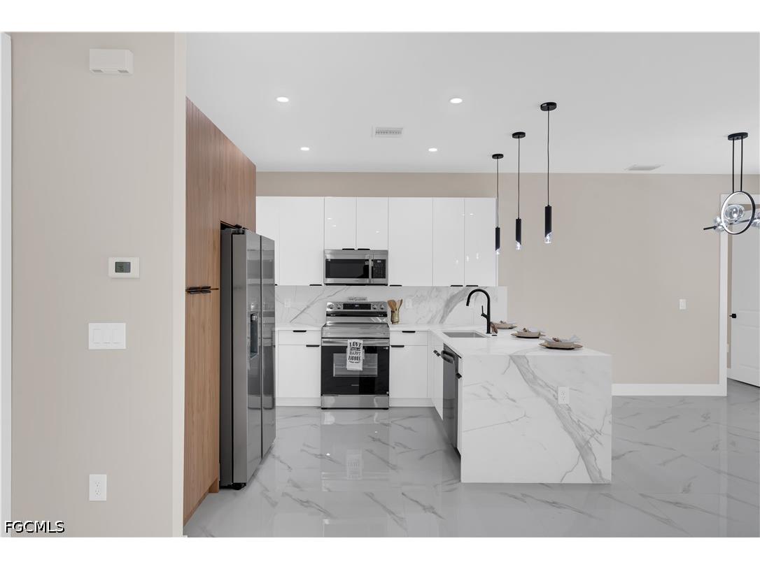 2102 E 13th Street Lehigh Acres FL 33972 2026015573 image21