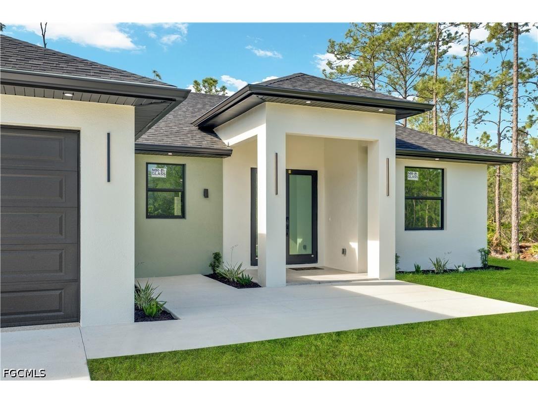 2102 E 13th Street Lehigh Acres FL 33972 2026015573 image3