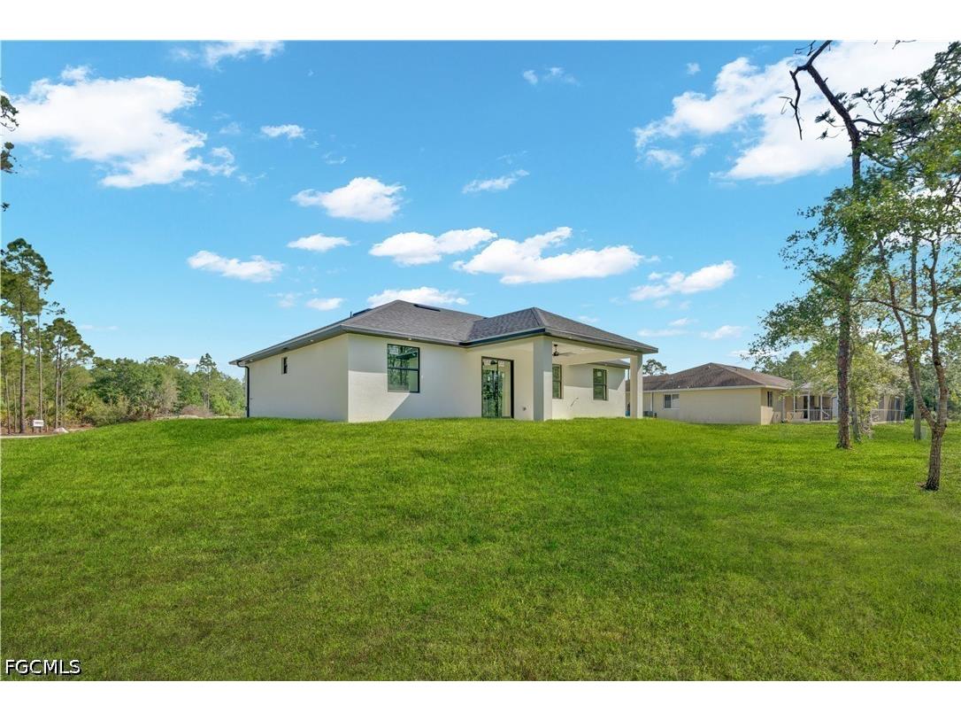2102 E 13th Street Lehigh Acres FL 33972 2026015573 image46