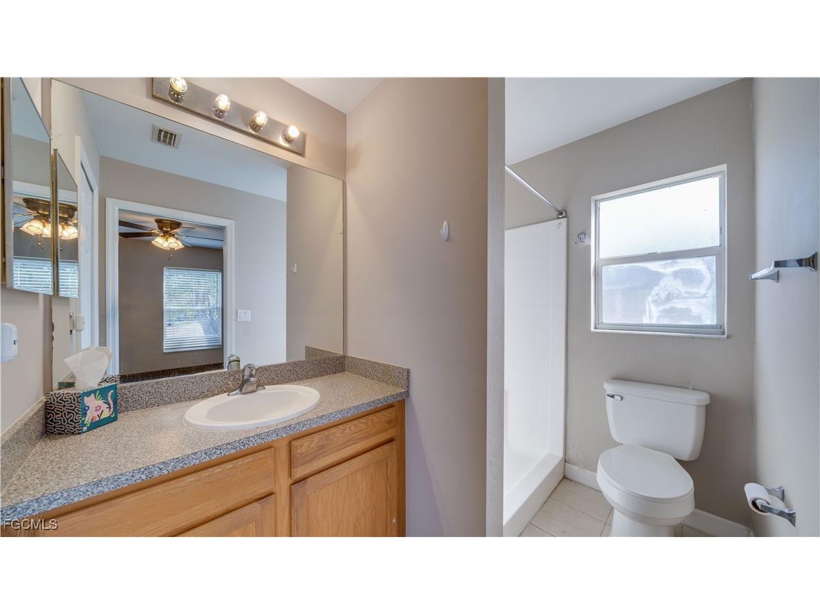 2102 NE 17th Avenue Cape Coral FL 33909 2026004038 image14