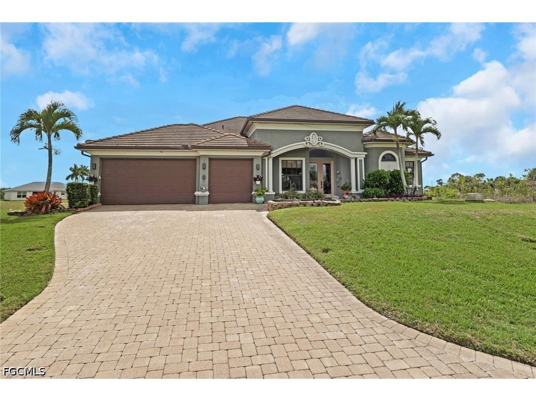 2102 NE 22nd Avenue Cape Coral FL 33909 2026015033 image1
