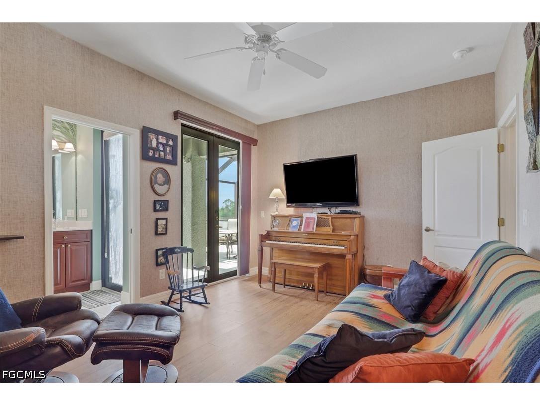 2102 NE 22nd Avenue Cape Coral FL 33909 2026015033 image28
