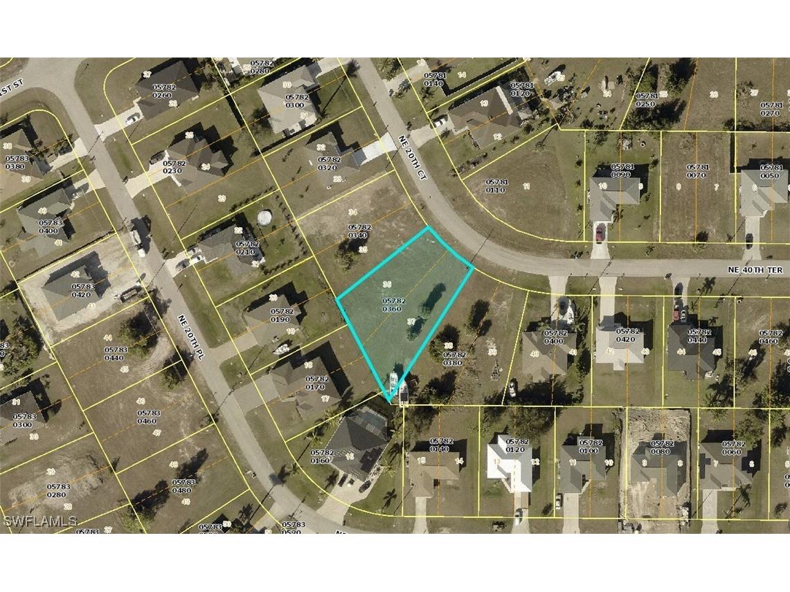 2102 NE 40th Terrace Cape Coral FL 33909 225053924 image1