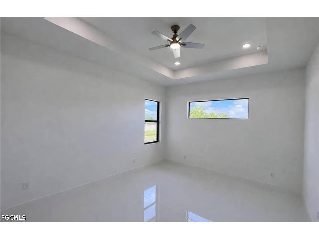 2102 NW 25th Place Cape Coral FL 33993 2026019705 image10