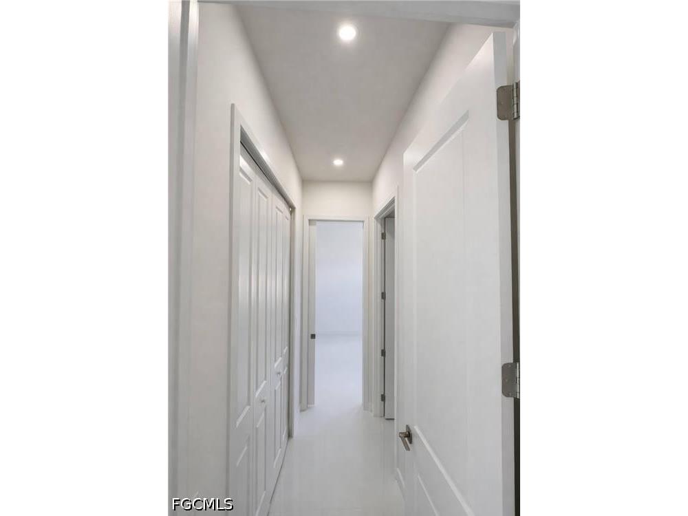 2102 NW 25th Place Cape Coral FL 33993 2026019705 image11