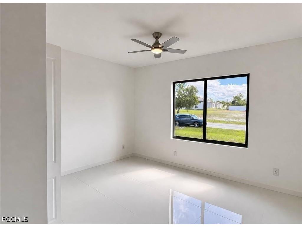 2102 NW 25th Place Cape Coral FL 33993 2026019705 image20