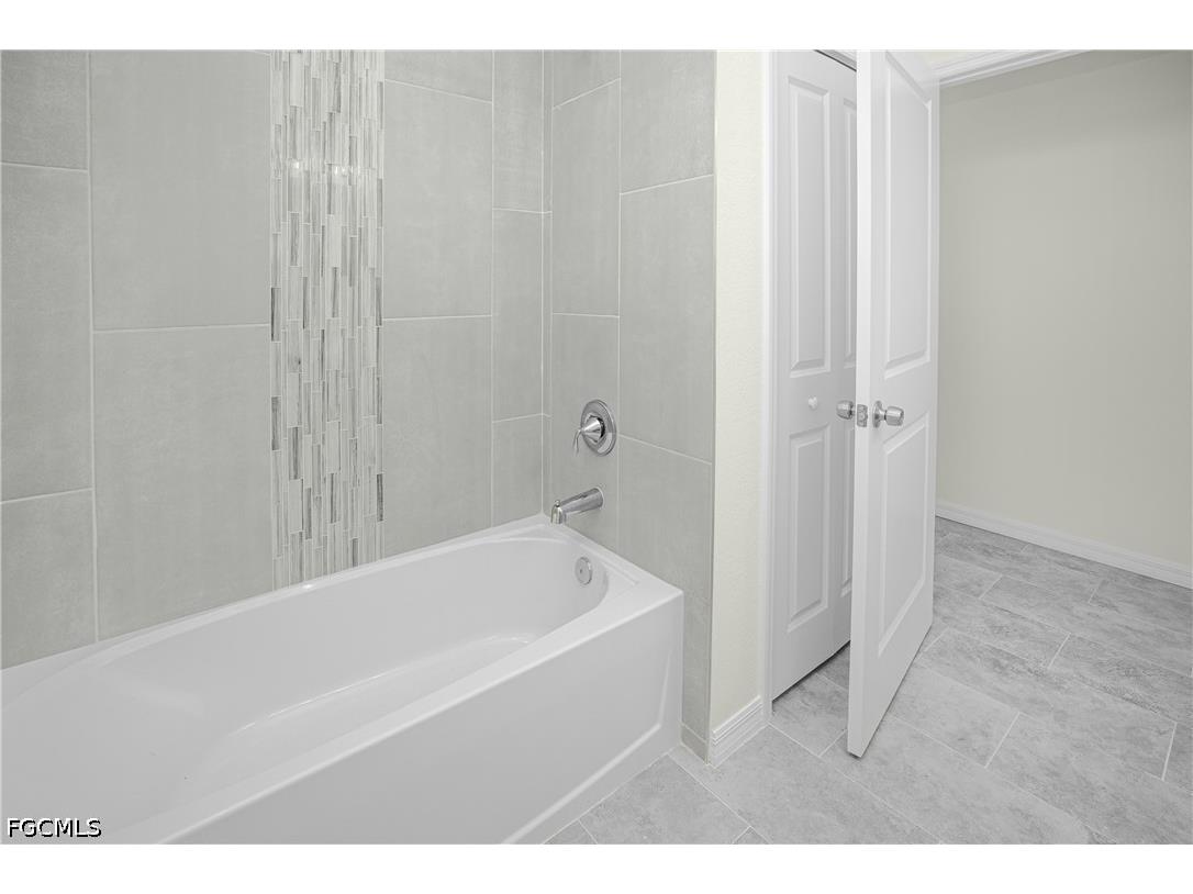 2102 NW 6th Place Cape Coral FL 33993 2026018011 image29