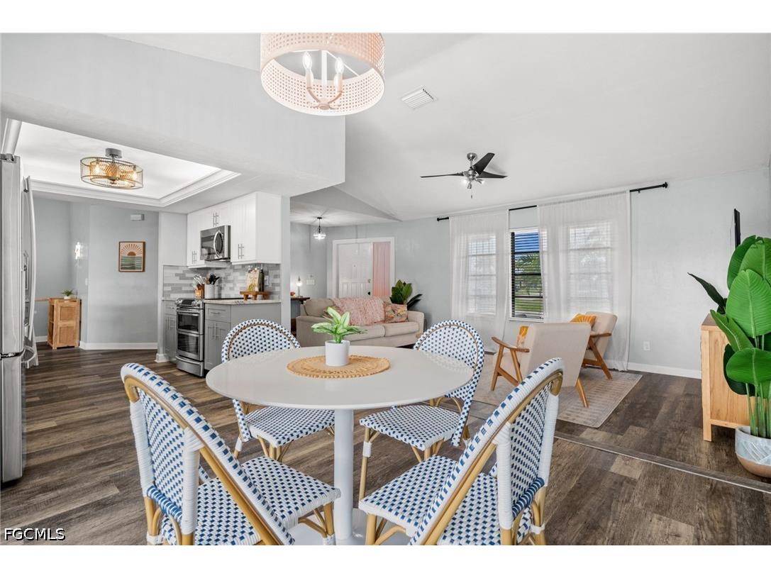 2102 SE 8th Street Cape Coral FL 33990 2026022412 image11