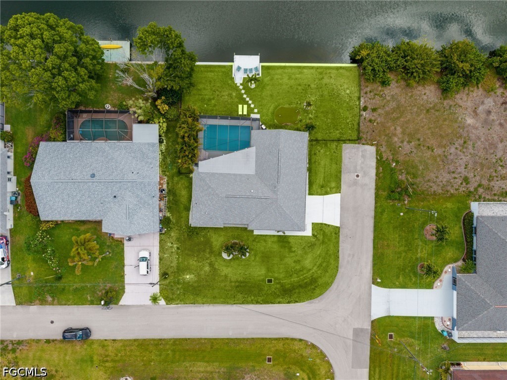 2102 SE 8th Street Cape Coral FL 33990 2026022412 image36