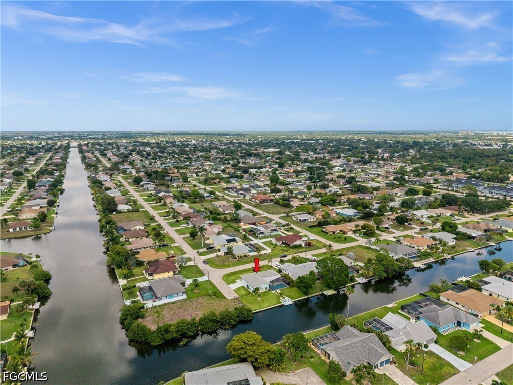 2102 SE 8th Street Cape Coral FL 33990 2026022412 image39