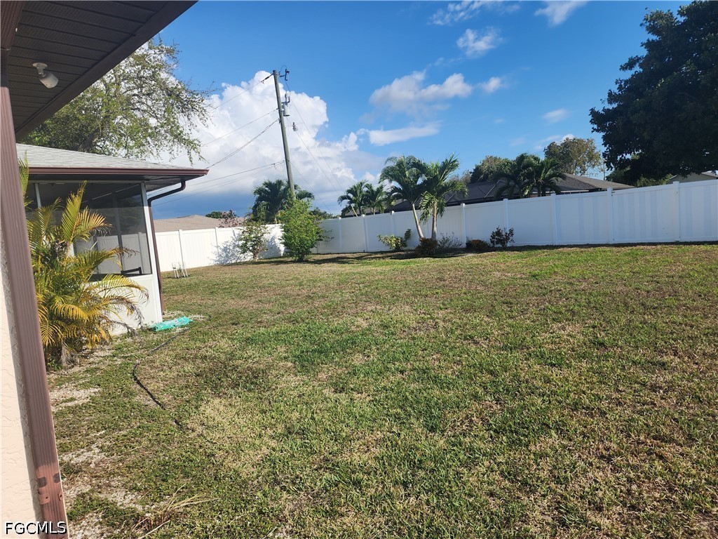 2102 SE 8th Terrace Cape Coral FL 33990 2026017989 image23
