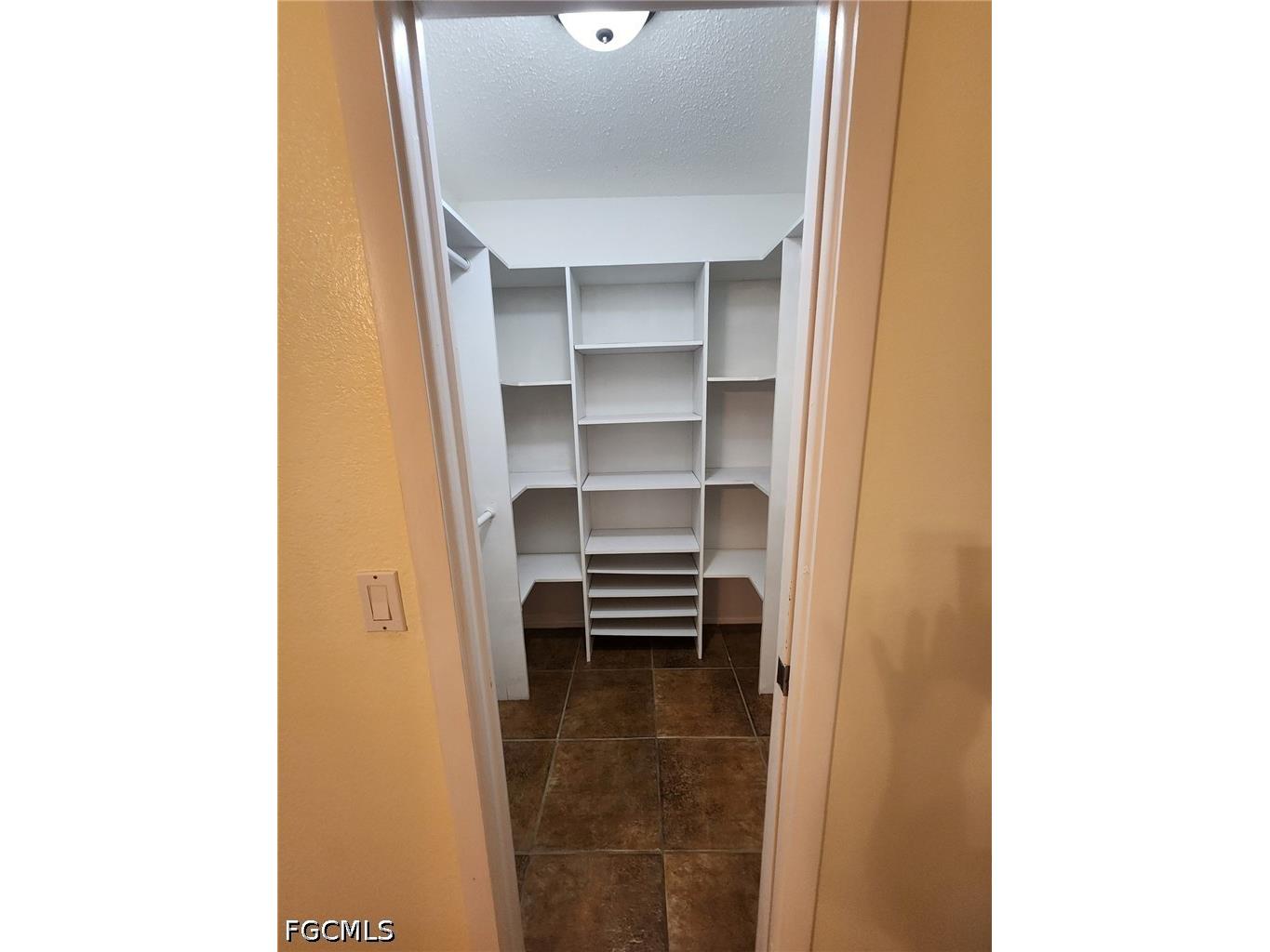 2102 SE 8th Terrace Cape Coral FL 33990 2026017989 image27