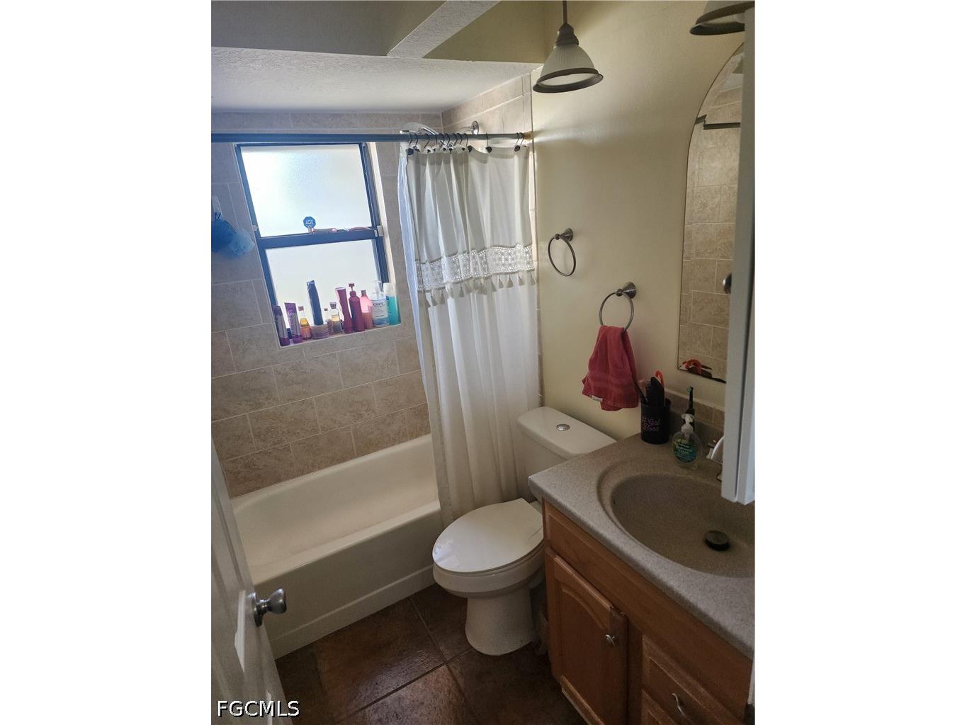 2102 SE 8th Terrace Cape Coral FL 33990 2026017989 image8