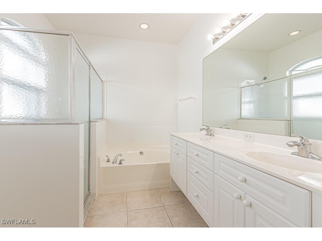 2103 Crestview Way Naples FL 34119 225084558 image14