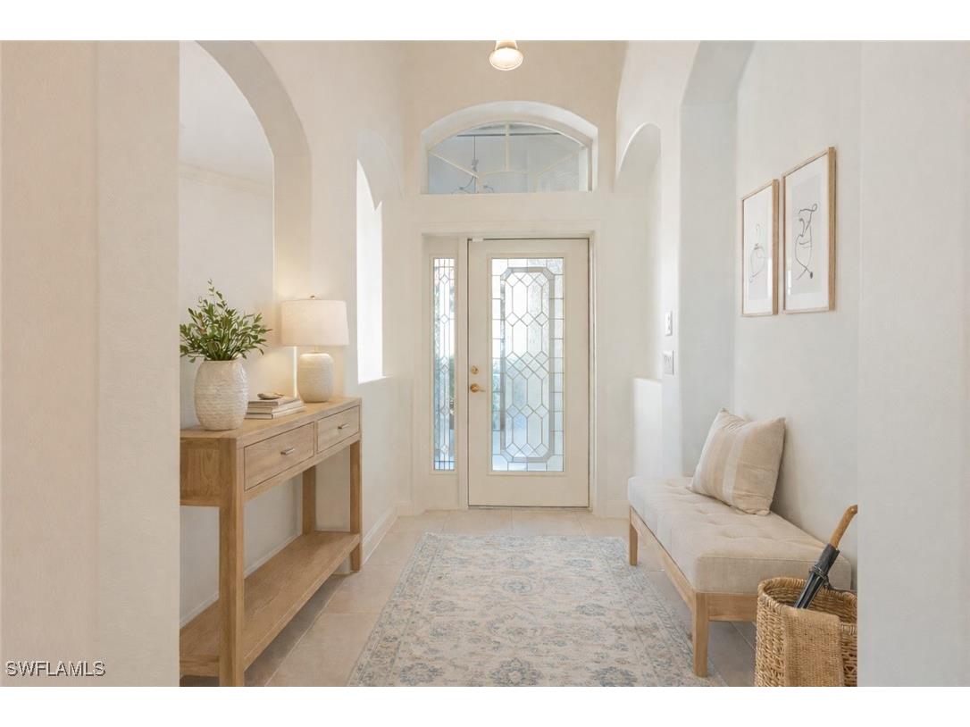 2103 Crestview Way Naples FL 34119 225084558 image2