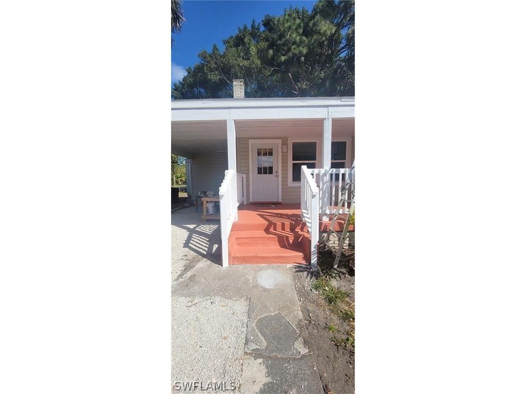 2103 Dora Street Fort Myers FL 33901 222042095 image1