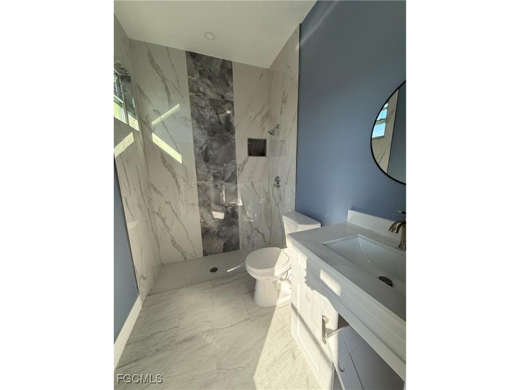 2103 French Street Fort Myers FL 33916 2025010882 image17