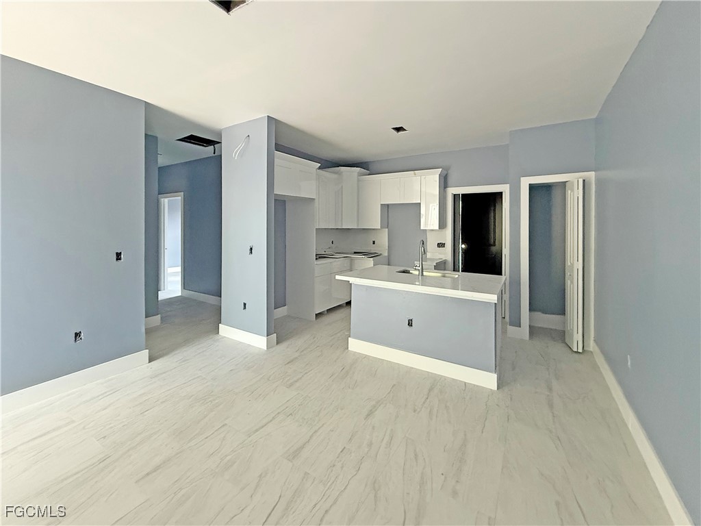 2103 French Street Fort Myers FL 33916 2025010882 image3