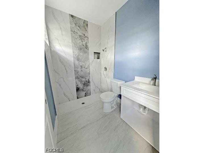 2103 French Street Fort Myers FL 33916 2026026639 image7