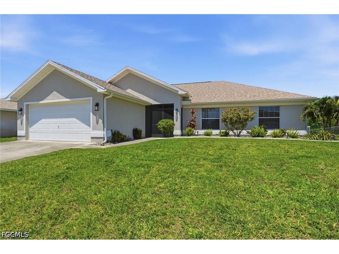 2103 SW 30th Terrace Cape Coral FL 33914 2026017527 image1