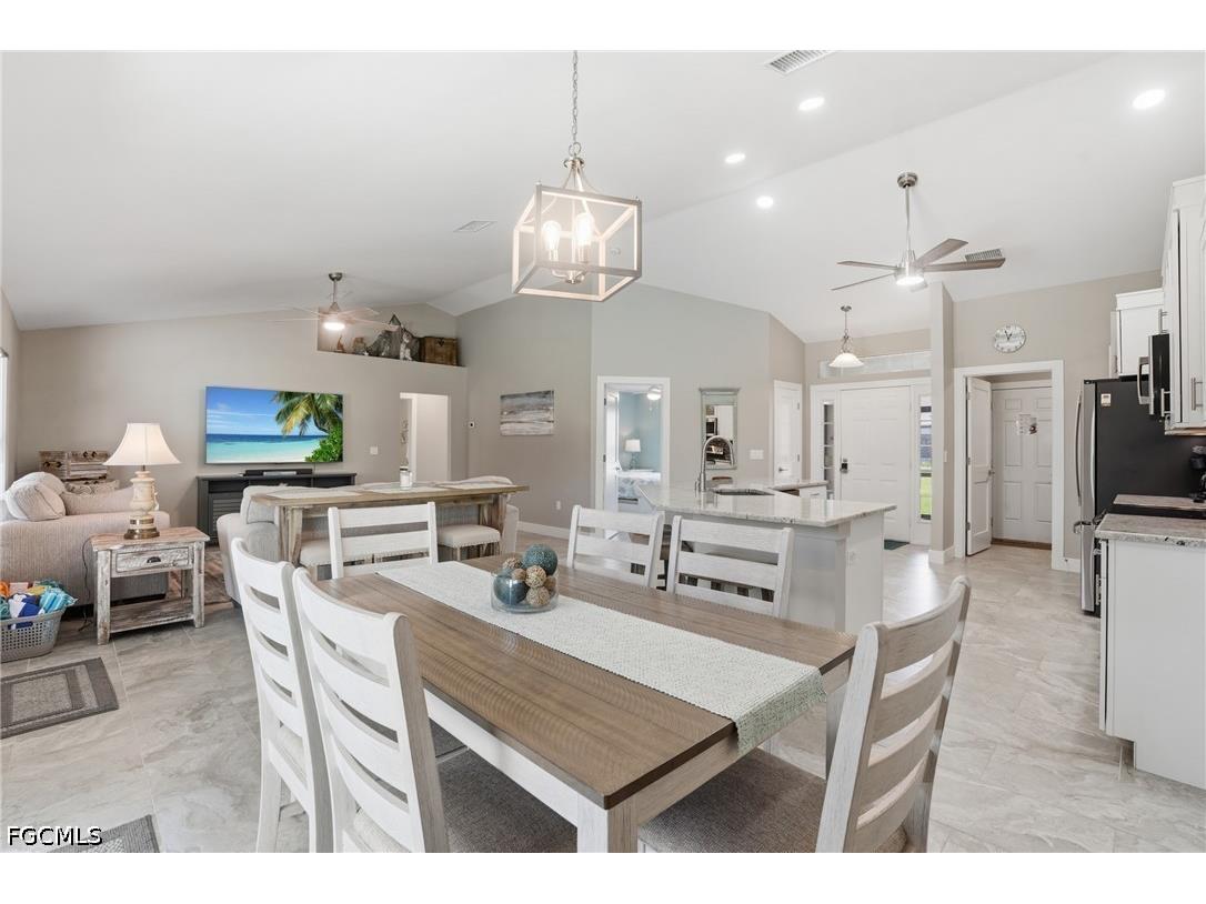 2103 SW 30th Terrace Cape Coral FL 33914 2026017527 image18