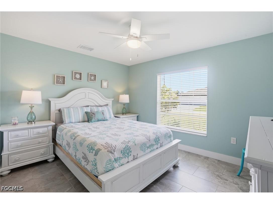 2103 SW 30th Terrace Cape Coral FL 33914 2026017527 image38