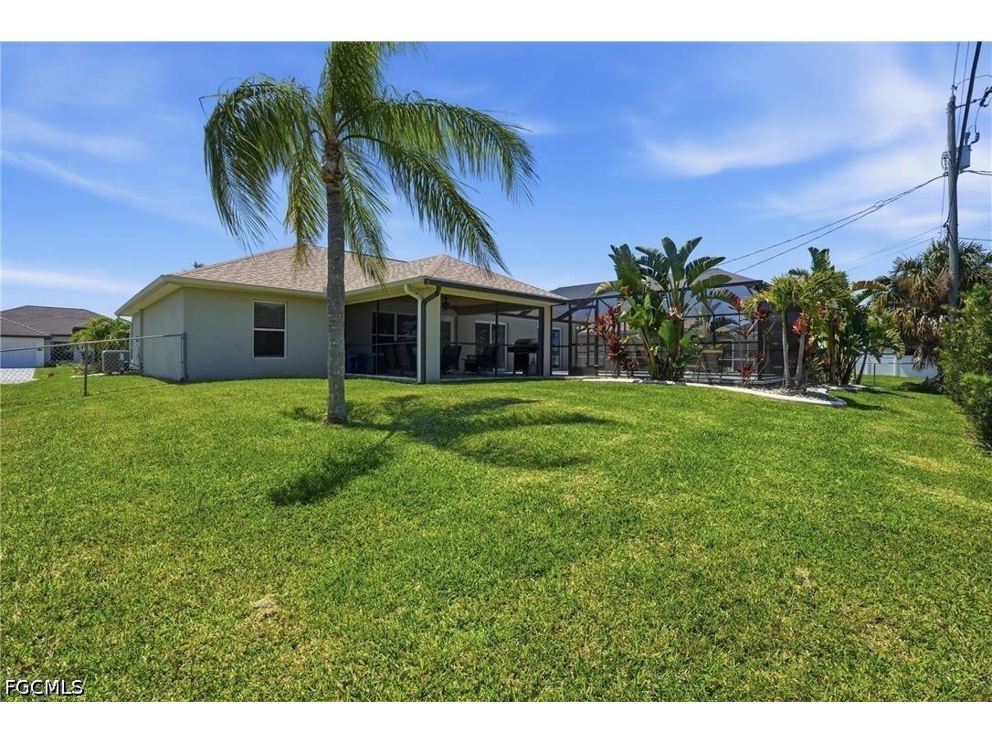 2103 SW 30th Terrace Cape Coral FL 33914 2026017527 image43
