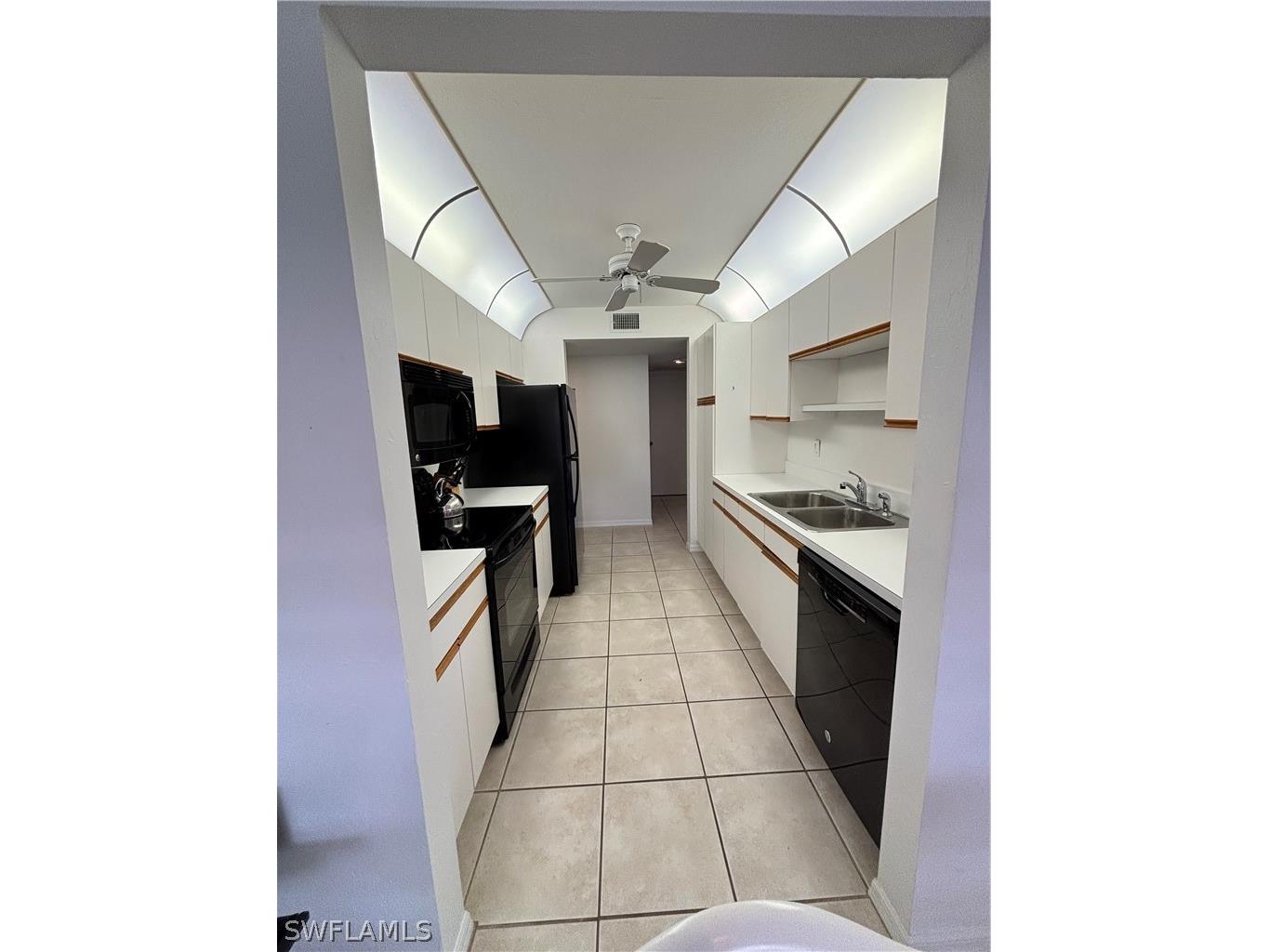 2103 Tama Circle #101 Naples FL 34112 226009761 image4