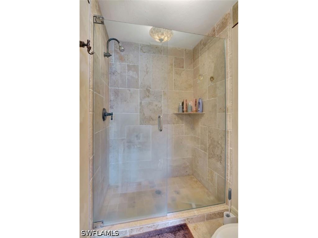 2103 Tama Circle #202 Naples FL 34112 226013719 image20