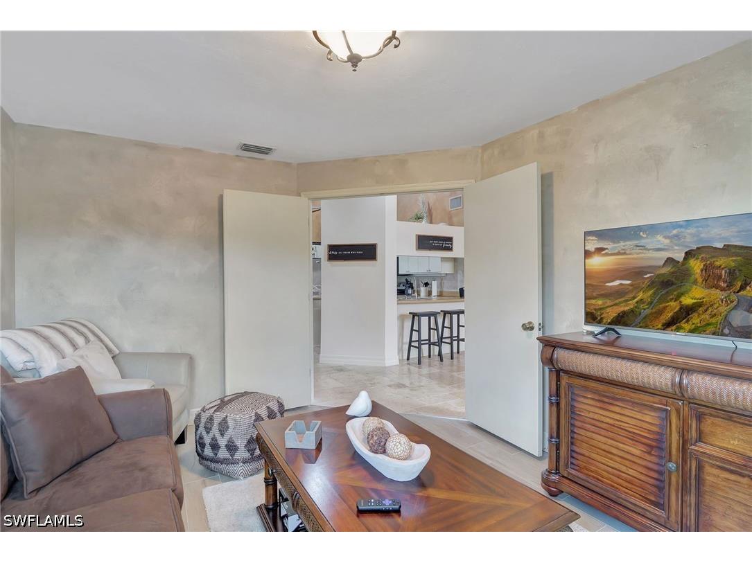 2103 Tama Circle #202 Naples FL 34112 226013719 image26