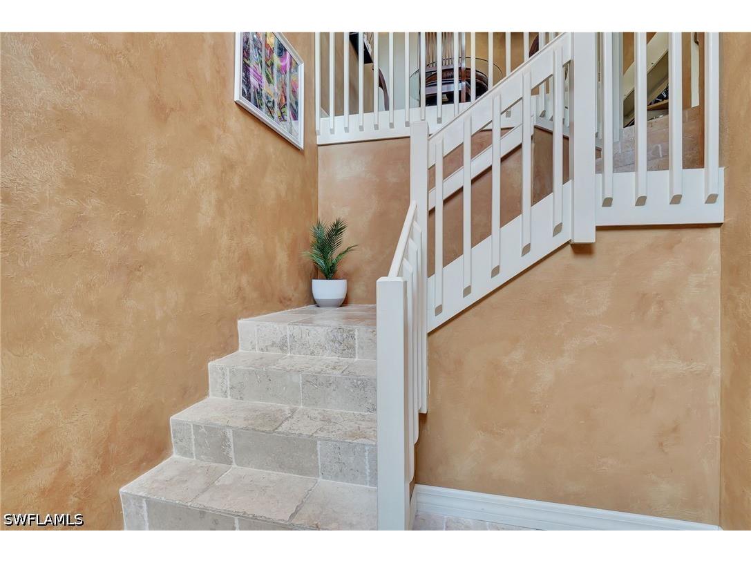 2103 Tama Circle #202 Naples FL 34112 226013719 image4